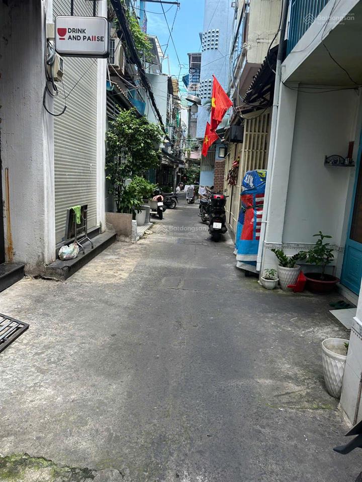 Bán gấp nhà hẻm 128 đoàn văn bơ, phường khánh hội, quận 4