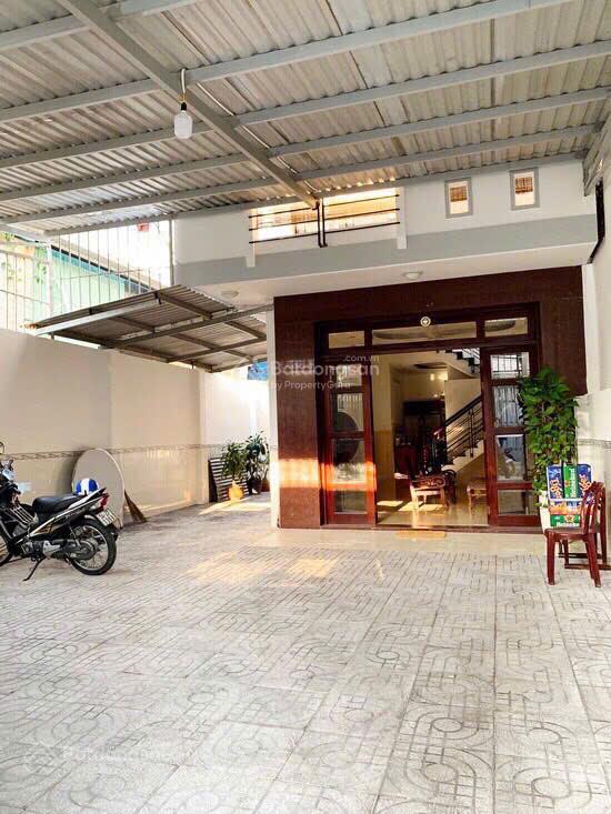Bán gấp nhà hẻm xe hơi 140m2, đường nguyễn thị thập, phường tân phú, quận 7
