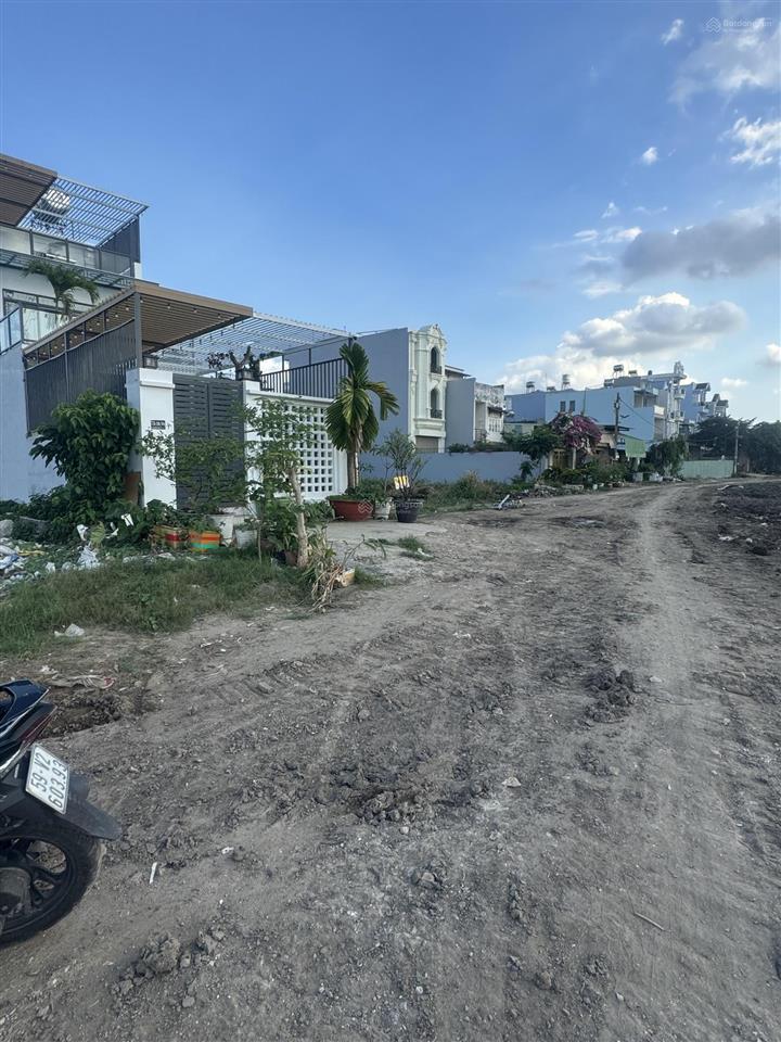 Mặt tiền sông 10x40m, an phú đông, q12, ngay cầu an lộc gò vấp