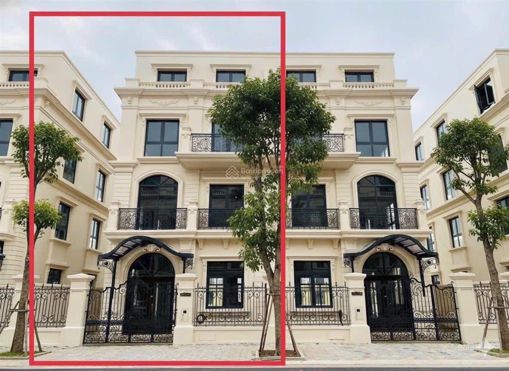 Bán gấp nhà biệt thự 4pn, 4wc tại vinhomes royal island, 25 tỷ, 180m² view trực diện công viên