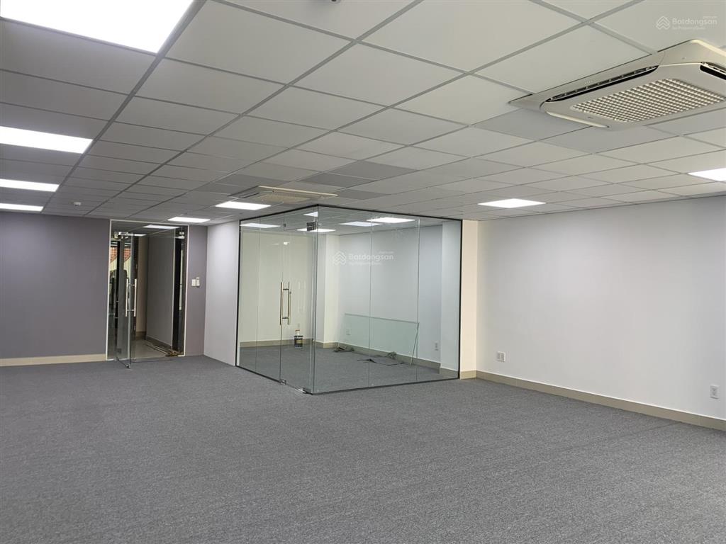 Cho thuê sàn 110m2 19tr/tháng đường lê trung nghĩa, p12, gần sân bay khu k300