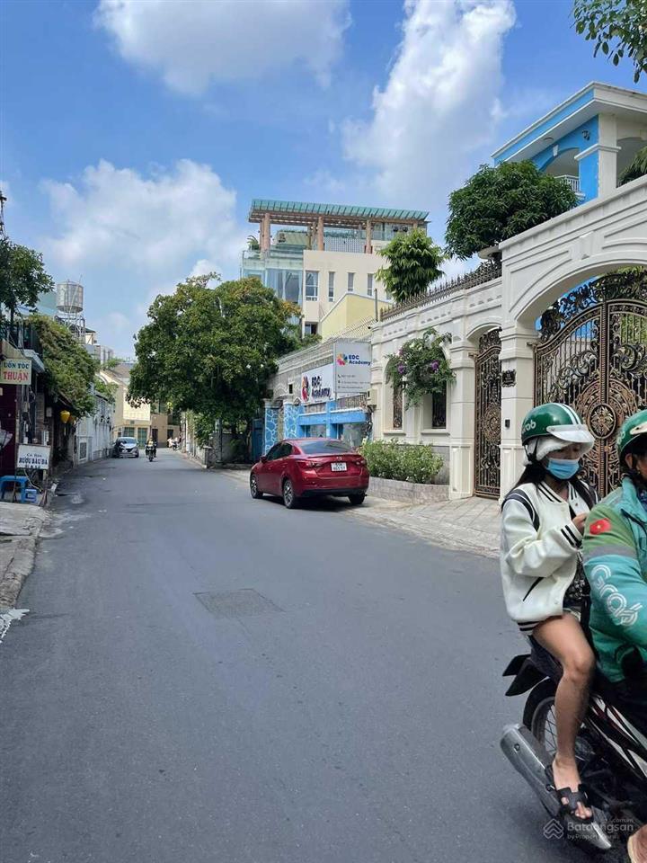 Bán villa 14x40m  khu biệt thự 91 hòa hưng, quận 10