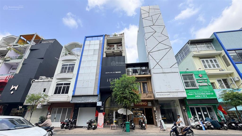 Bán nhà 100m2  2 mặt tiền đường lê minh xuân, tân bình