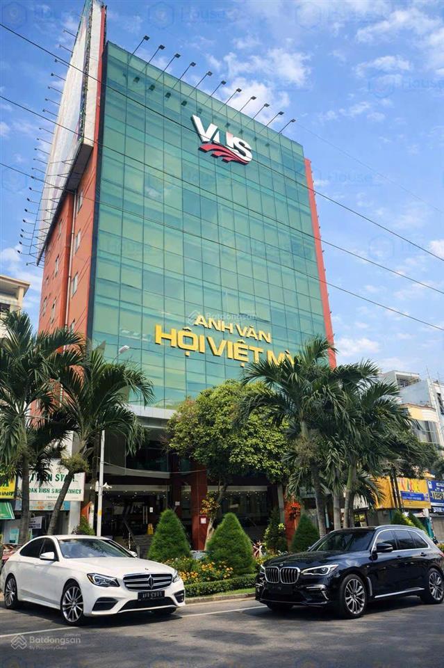 Chuyển nhượng tòa nhà 3700m2 mt phan xích long, pn