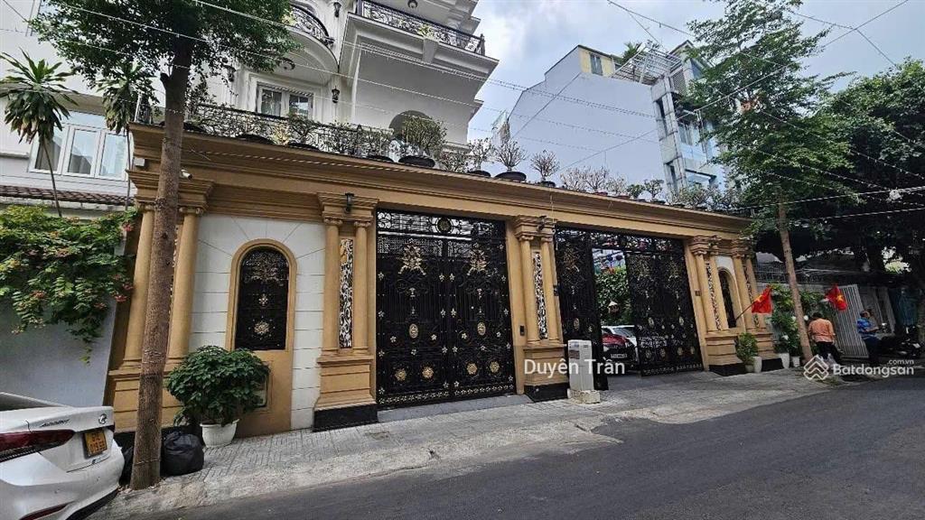 Bán căn villa đẹp vào ở ngay (16x30m)  đường bàu cát 2, tân bình