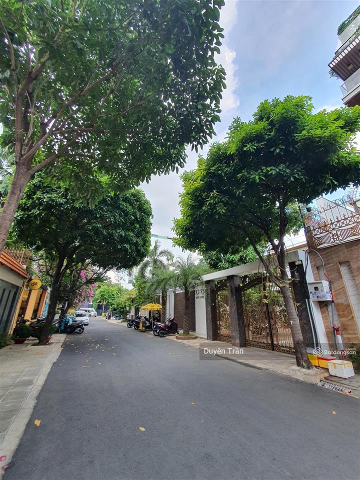 Biệt thự mặt tiền ngô bệ khu t3 hoàng hoa thám  55 tỷ (12x25m  345m2)