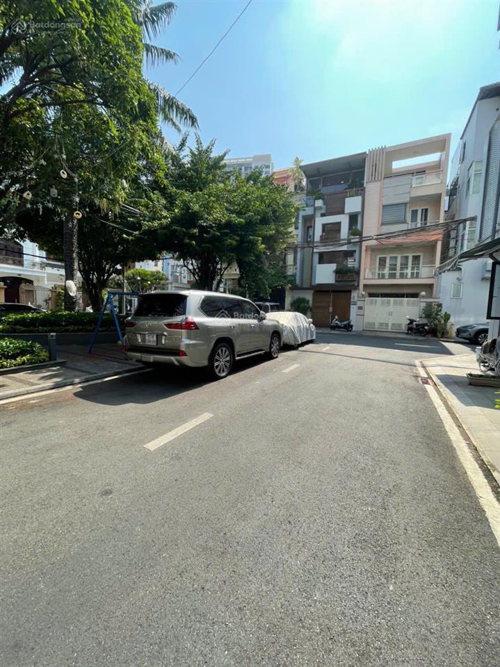 Bán nhà đường nội bộ 226 lê văn sỹ, tân bình (dt 16,6x23m)