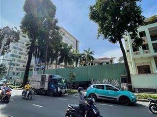 Bán nhà 20x40m  mặt tiền bàu cát, phường 14, tân bình