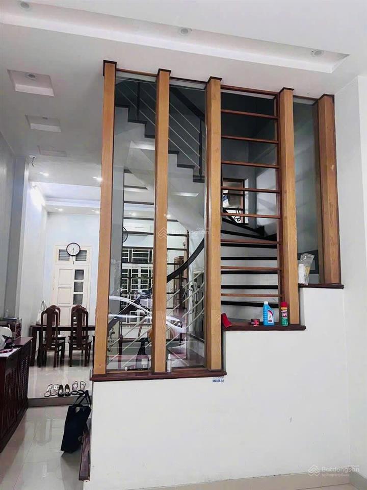 Cho thuê nhà phân lô kđt đại kim  rộng rãi  4pn  phù hợp nhiều thế hệ cùng sinh sống