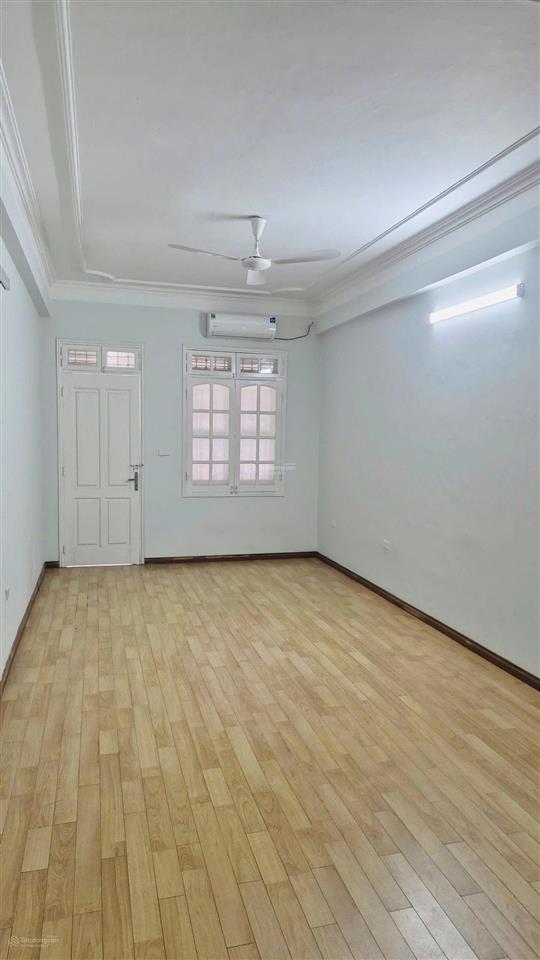 Cho thuê trọ ô đồng lầm  cạnh hồ ba mẫu  oto ngủ trong nhà