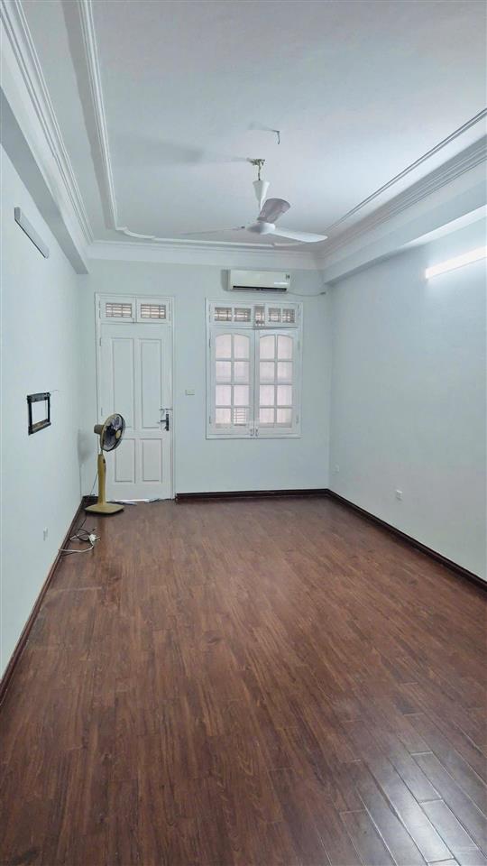 Cho thuê trọ ô đồng lầm  cạnh hồ ba mẫu  oto ngủ trong nhà
