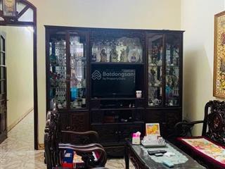Cho thuê trọ nguyễn văn cừ  gần cầu chương dương  tuyến phố sầm uất  giao thông thuận tiện
