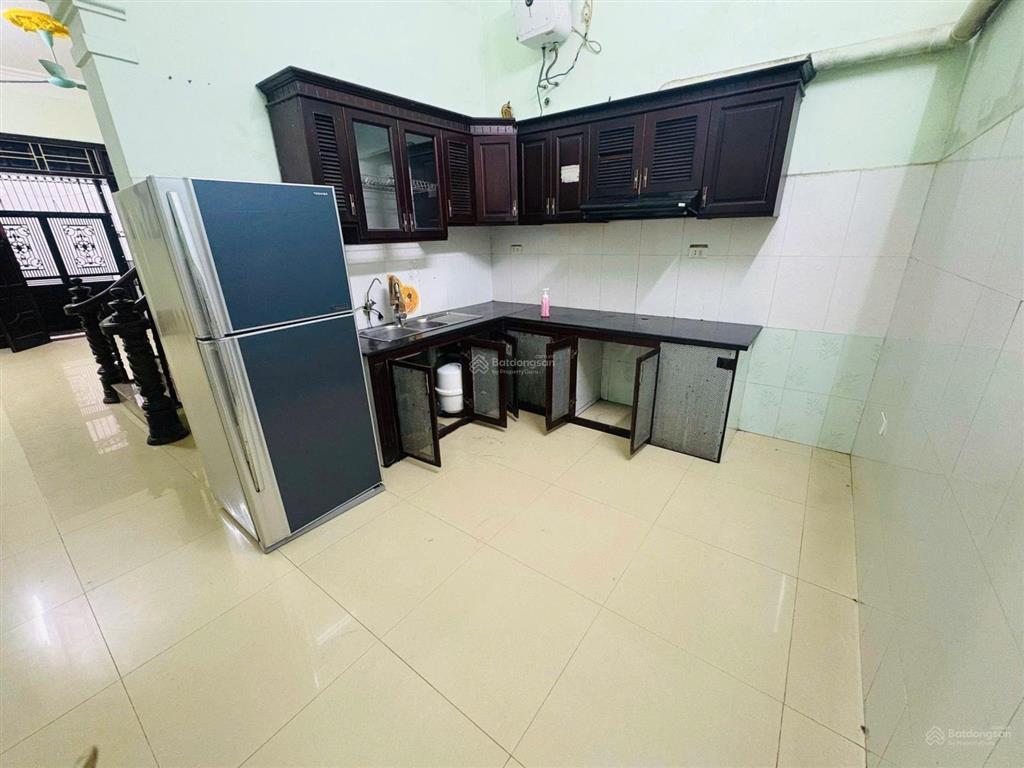 Cho thuê phòng trọ bằng liệt  hàng xóm kđt linh đàm  rộng rãi  thoáng mát
