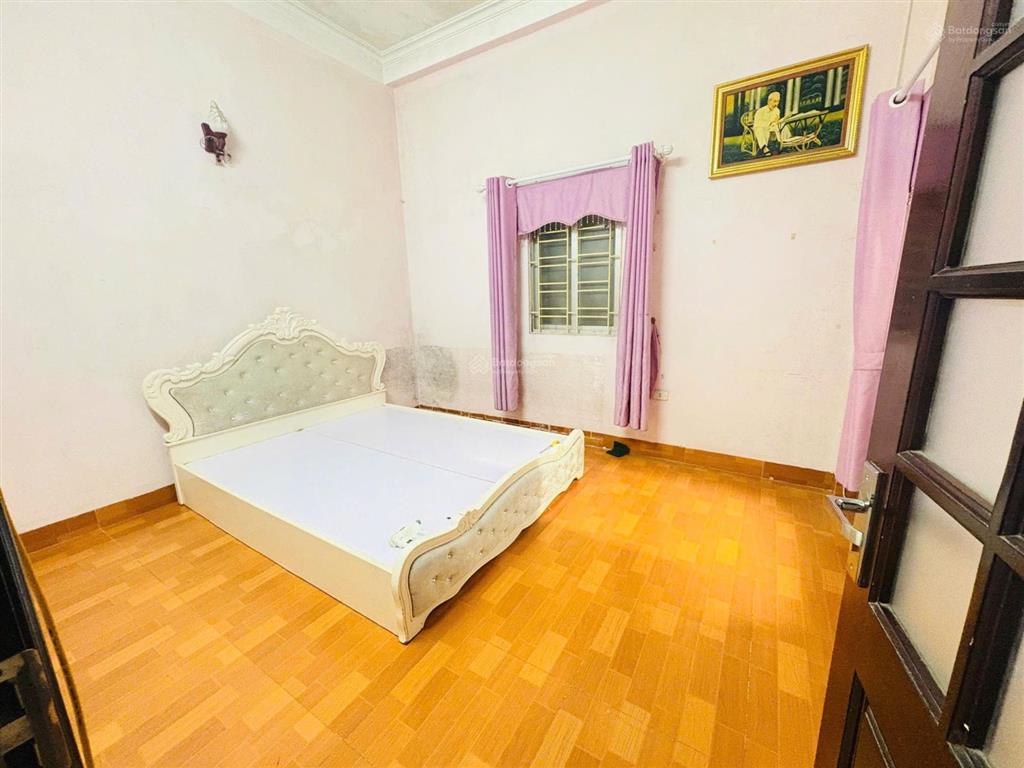 Cho thuê phòng trọ bằng liệt  hàng xóm kđt linh đàm  rộng rãi  thoáng mát