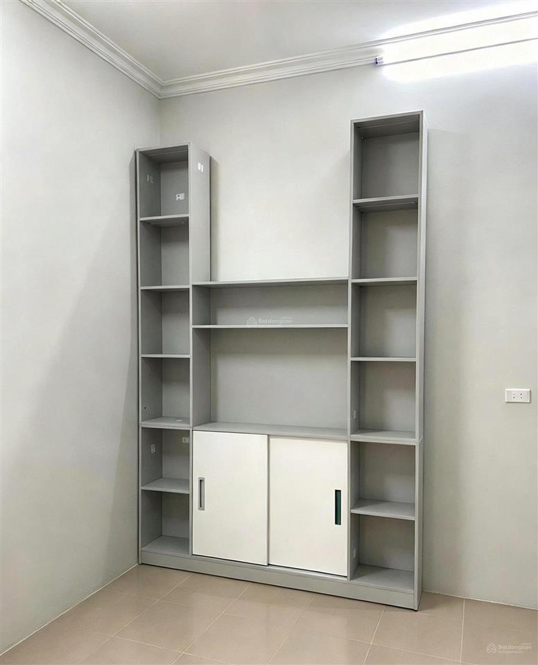Cho thuê chung cư mini vân hồhbtcạnh cv thống nhất giao thông thuận tiệnnhiều tiện íchở sướng