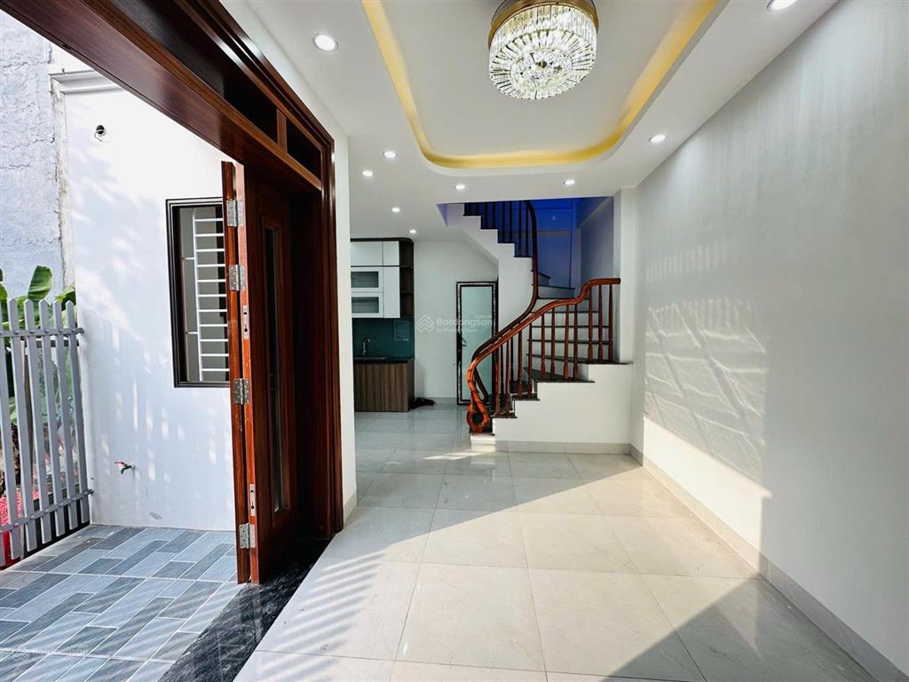 Cho thuê nhà trọ tại xuân phương, 9 triệu, 35m2, 3pn, 5 tầng  mới đẹp  rộng rãi  ở sướng