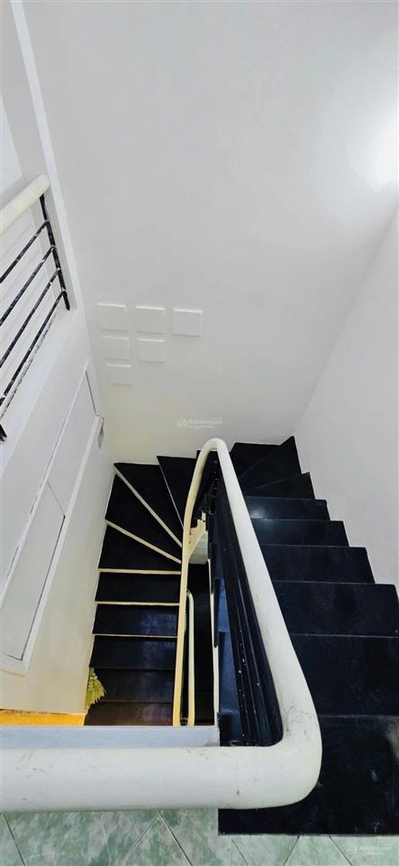 Cho thuê nhà trọ 4pn chỉ với 12 triệu, 40m2 tại dương văn bé, vĩnh tuy, hai bà trưng  mặt bằng tốt