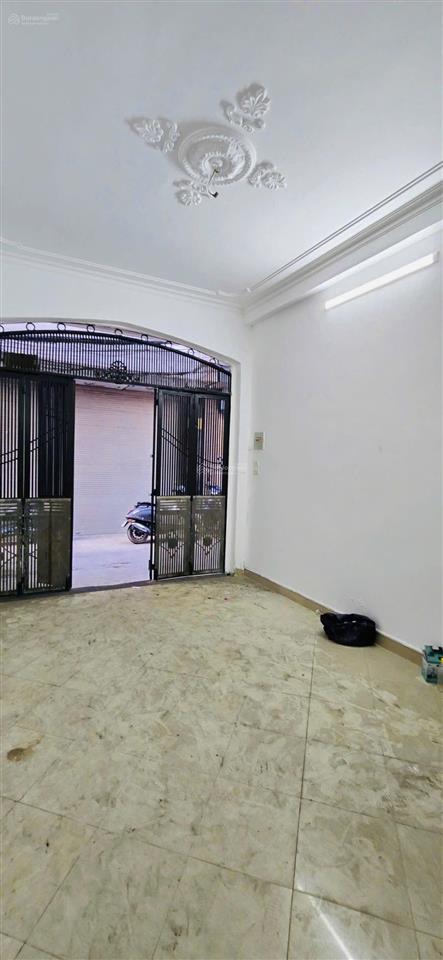 Cho thuê nhà trọ 4pn chỉ với 12 triệu, 40m2 tại dương văn bé, vĩnh tuy, hai bà trưng  mặt bằng tốt