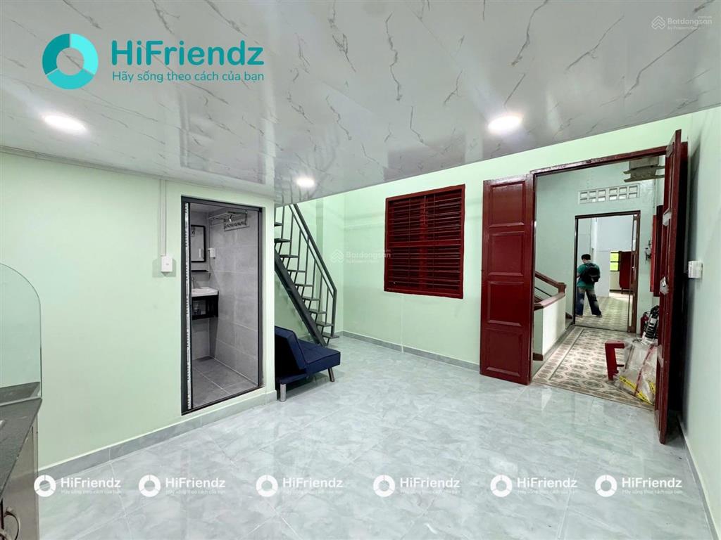 Cho thuê duplex full nội thất diện tích rộng / phí dịch vụ siêu rẻ / mặt tiền ngay trung tâm