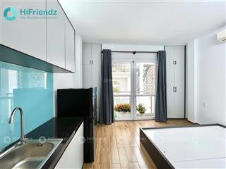 Studio ban công lớn thoáng mát / full nội thất cách quận 1 5p đi xem / trống sẵn vào ở liền