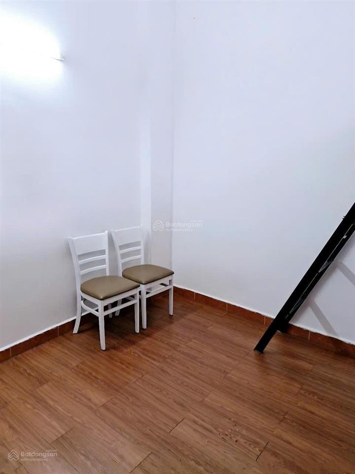 Cho thuê cc mini 1pn, 1wc, 32m2 giá cực chất 4,9 triệu tại nguyễn biểu, q5, hcm