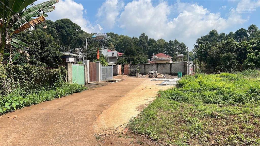 Bán nền thổ cư sổ riêng, gần uỷ ban phường xuân lập,gần ngã tư dầu giâythe link city,đồng nai