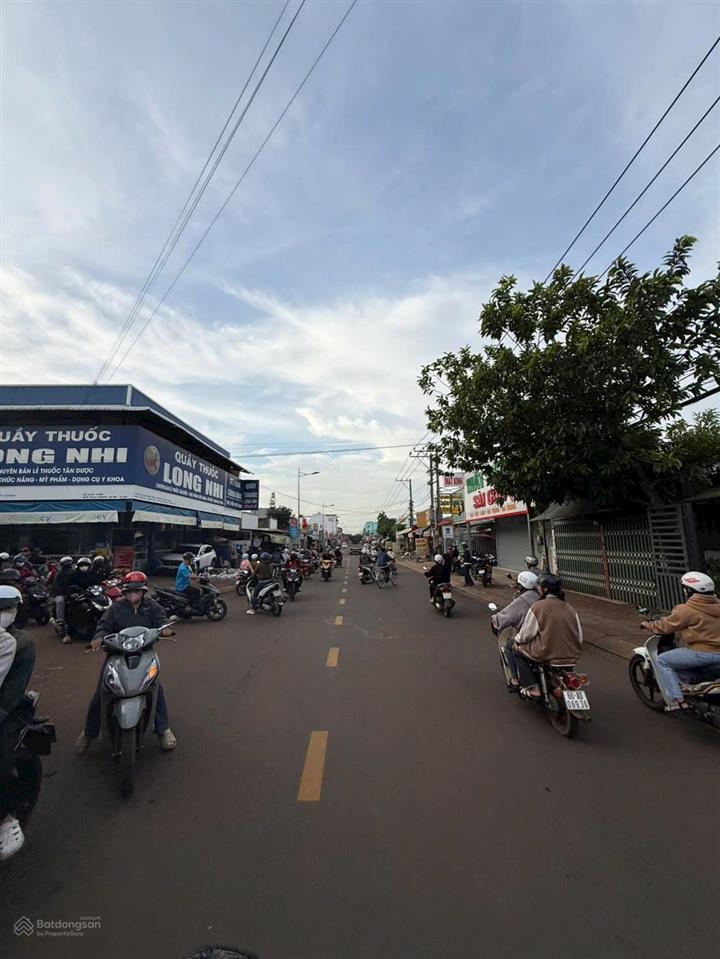 Đất nền thổ cư sổ riêng, 125m2,mặt tiền đường nhựa, ngay chợ, uỷ ban ca, phường bình lộc,đồng nai