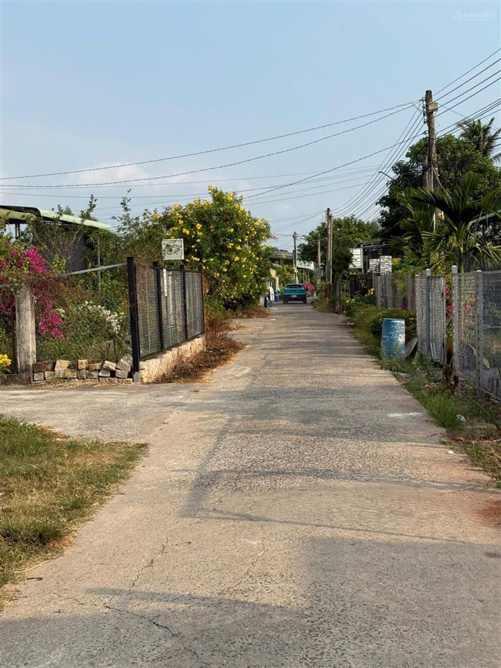 Bán lô đất thổ cư sổ riêng 190m2 ngang 5.2m dài 36m.ngay đường dt763, suối cát, xuân lộc,đồng nai