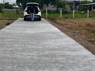 Bán 159m2 đất ở sau lưng trường mầm non,gần dt765 ngay chợ lang minh,xuân phú,đồng nai dân cư đông