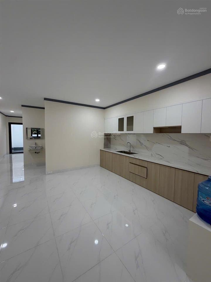 Bán nhà phố 158m2 tại bàu trâm, long khánh, đồng nai, 2 tầng 3pn, 2wc gần rạp phim bhd hồ thị hương