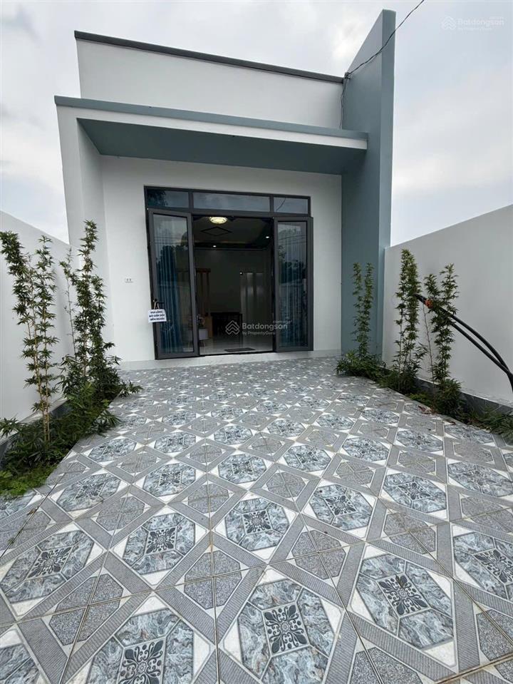 Bán nhà mới ở ngay long khánh, đồng nai. nhà 2pn, 2wc đường xe tải thông thoáng chỉ 1 tỷ 580