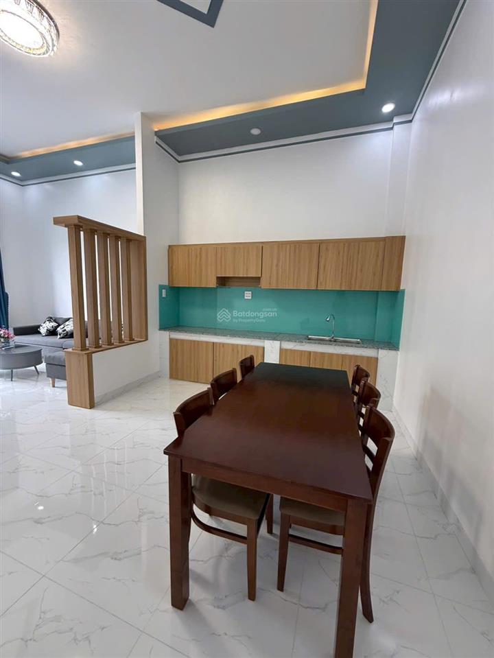 Bán nhà mới ở ngay long khánh, đồng nai. nhà 2pn, 2wc đường xe tải thông thoáng chỉ 1 tỷ 580