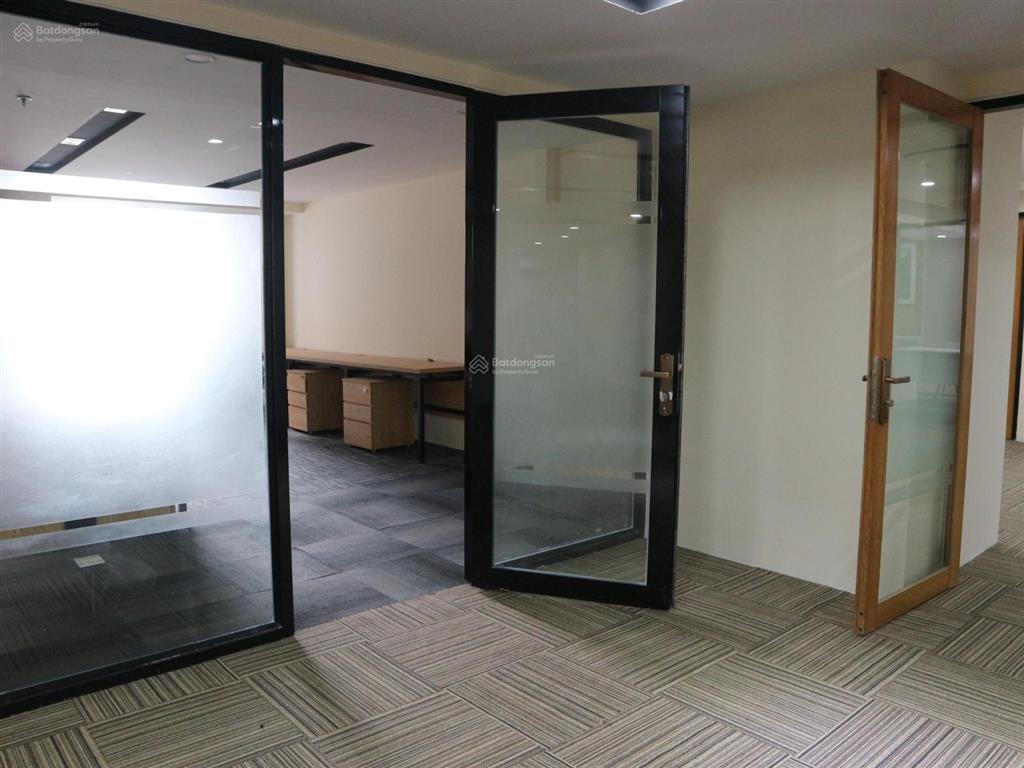 Tiết kiệm 500tr decor  văn phòng full nội thất orchard phú nhuận | dt 500m2  vào làm việc ngay