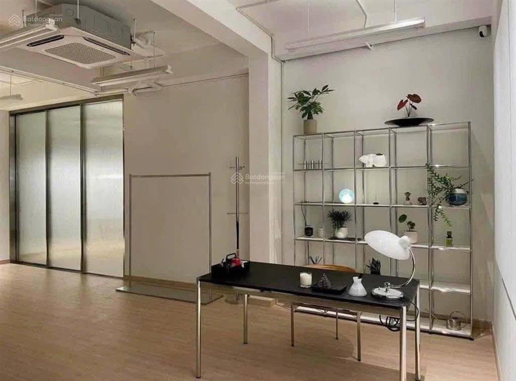 Cho thuê văn phòng mới  thảo điện quận 2 || dt 180m2  50 triệu