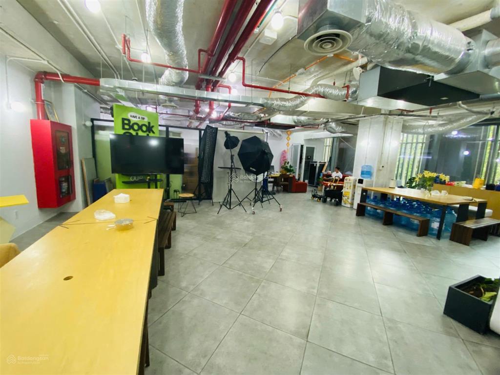 Hàng hiếm thủ thiêm | cho thuê văn phòng thủ thiêm quận 2 giá tốt | 500m² sẵn fitout