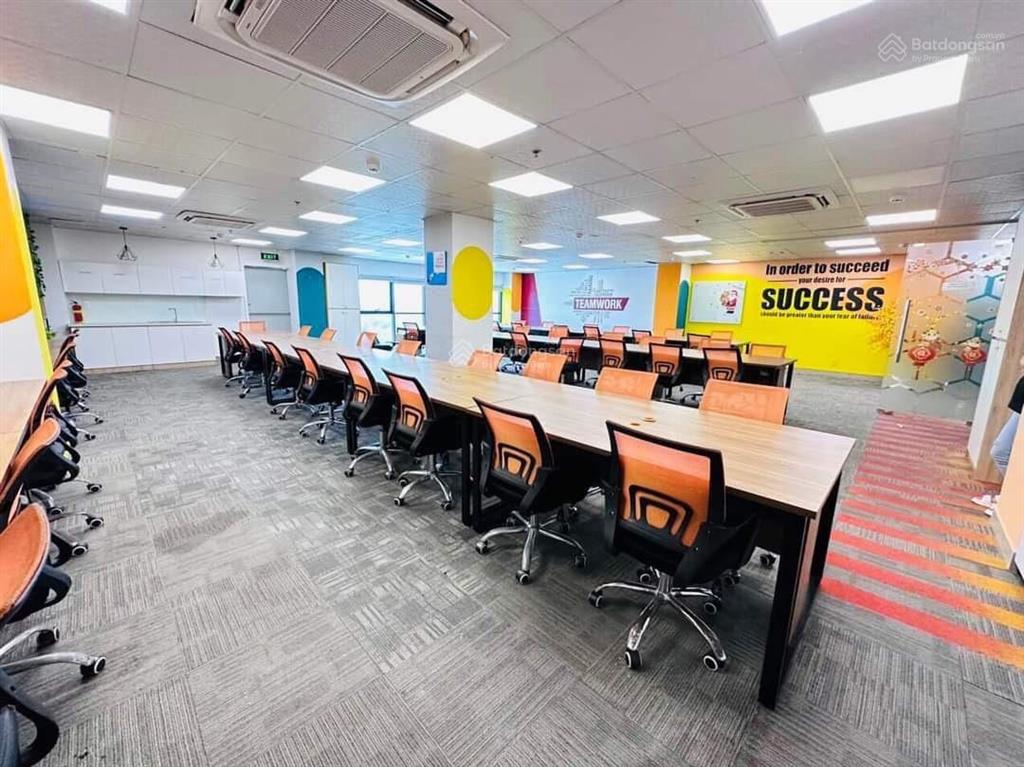 Cho thuê vp full nội thất 70 nhân sự  phường 25 bình thạnh, ngay điện biên phủ cầu sài gòn