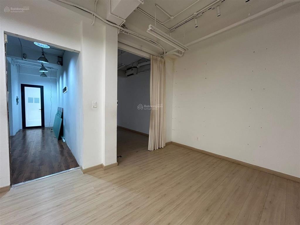 Cho thuê văn phòng mới, phường an khánh, quận 2, dt 180m2  50 triệu/th