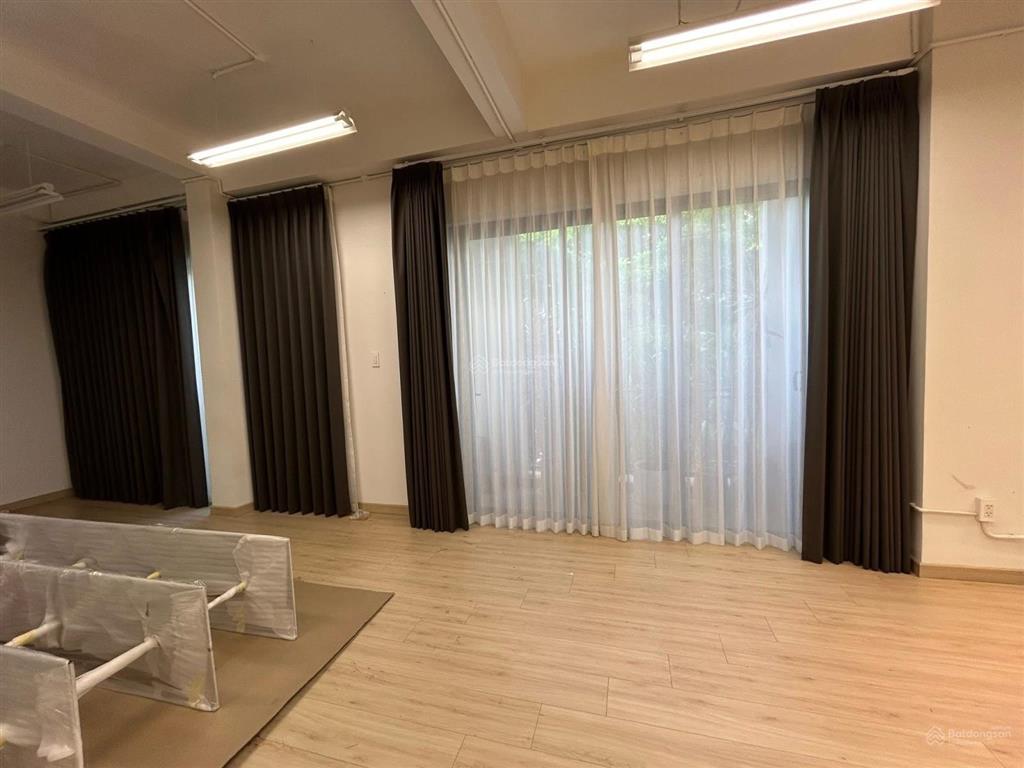 Cho thuê văn phòng mới, phường an khánh, quận 2, dt 180m2  50 triệu/th