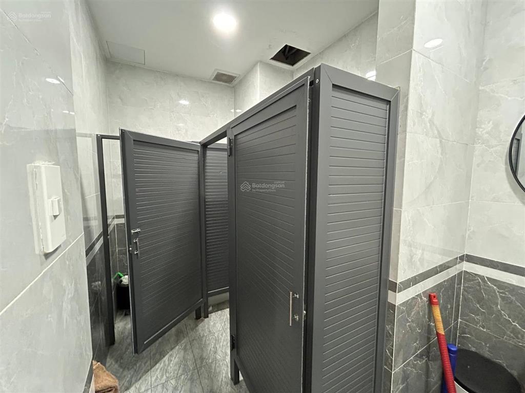 Cho thuê văn phòng mới, phường an khánh, quận 2, dt 180m2  50 triệu/th