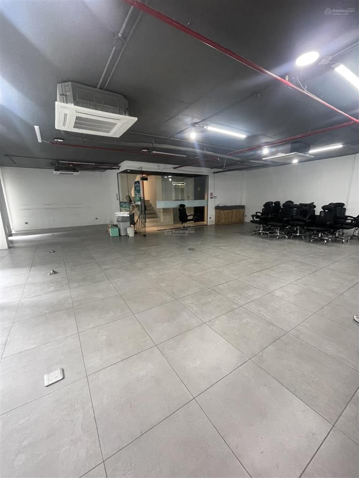 Cho thuê văn phòng nguyễn gia trí, bình thạnh, dt 140m2  giá 38 triệu/tháng
