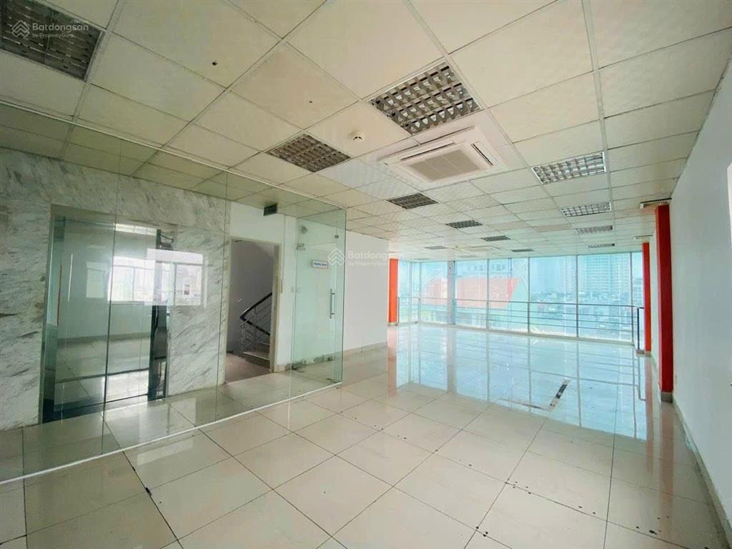 Cho thuê văn phòng lê văn sỹ tân bình  dt 160m2  29 triệu  giá rẻ nhất tân bình