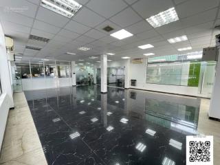 Mặt bằng tầng trệt tòa văn phòng || đường lương định của an khánh  170m2