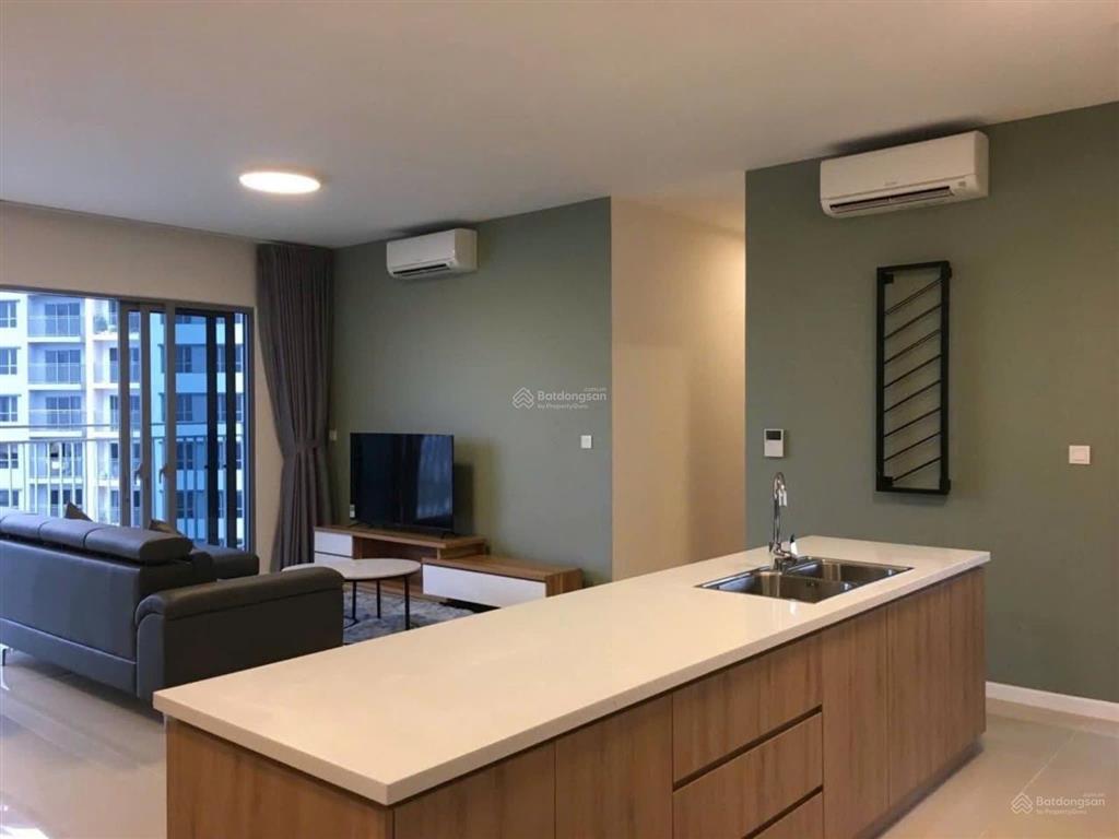Palm heights  trống sẵn cho thuê ngay 3pn+, 121m, view hồ bơi  26tr nét