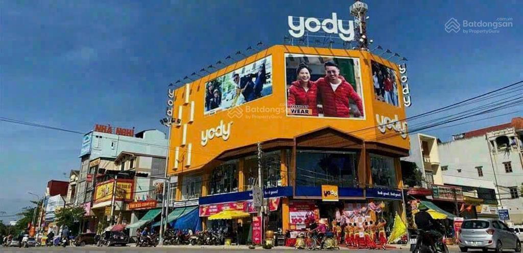 Rẻ nhất mặt đường lương định của  trần não ( dt 16m x 43m  696m2 ) giá chỉ 254 tỷ tl