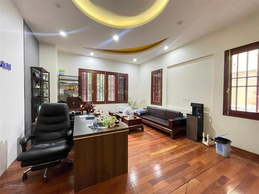 Giảm số 3 tỷ, còn hơn 30 tỷ, biệt thự mỹ đình, nguyễn cơ thạch, 120mx10m, 4 tầng, 0963 060 ***