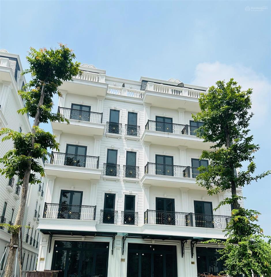 Hơn 11 tỷ, có ngay căn liền kề view vườn hoa, 80m, 5t, mt 5t, có vỉa hè 5m, tại kđt đông dương