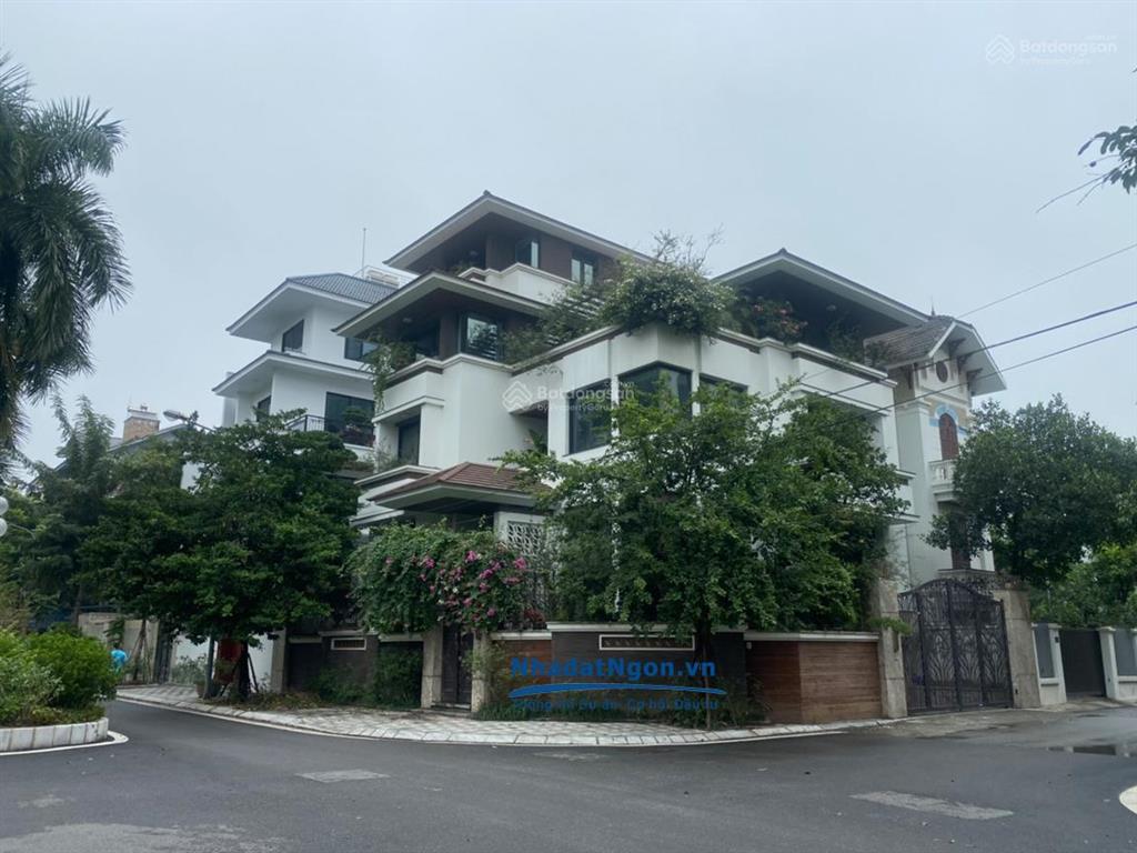 Siêu đẹp tinh hoa vườn đào tây hồ, cuộc sống hoàng gia 250m2 x15m, view hồ tây pháp lý chuẩn