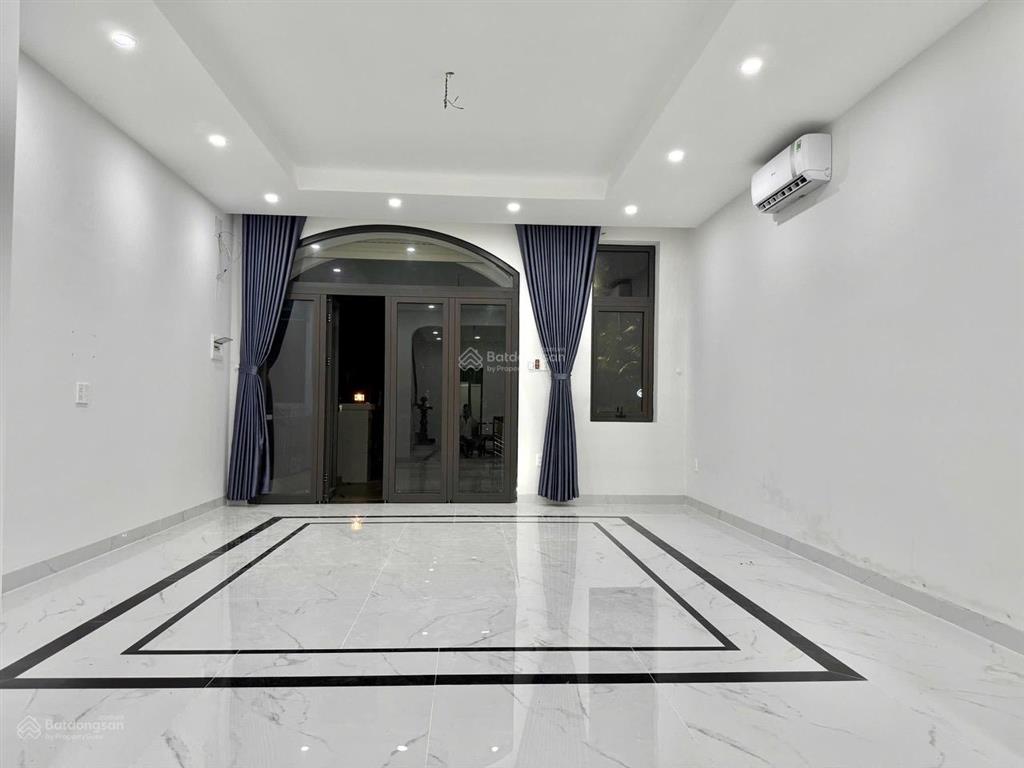 Nhà cho thuê tại lavilla green city gần aeon ( 0763 944 *** bảo yến)