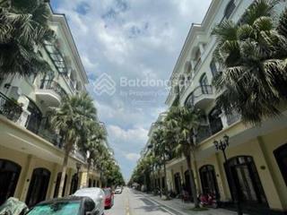 Bán căn liền kề 48 m2 gần bệnh viện vinmec giá 7,4 tỷ.  0917 891 ***