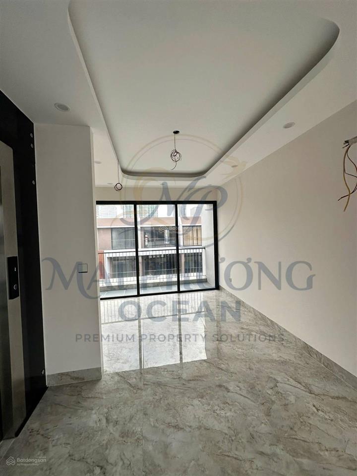 Cho thuê lk ánh dương 70m2, hoàn thiện 5 tầng có thang máy giá 19tr/th.  0917 891 ***